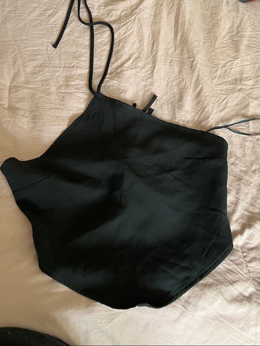 Source Unknown Black Cropped Halter Top